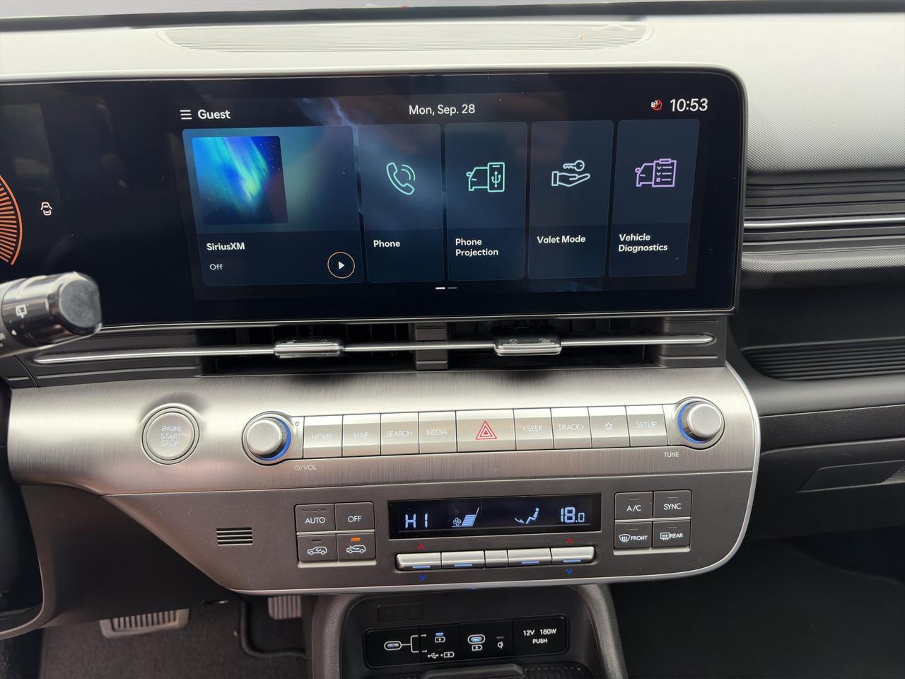 2025 Hyundai KONA Preferred | Blind-Spot Collision Warning | Lane Keeping Assist | Driver Attention Warning Photo