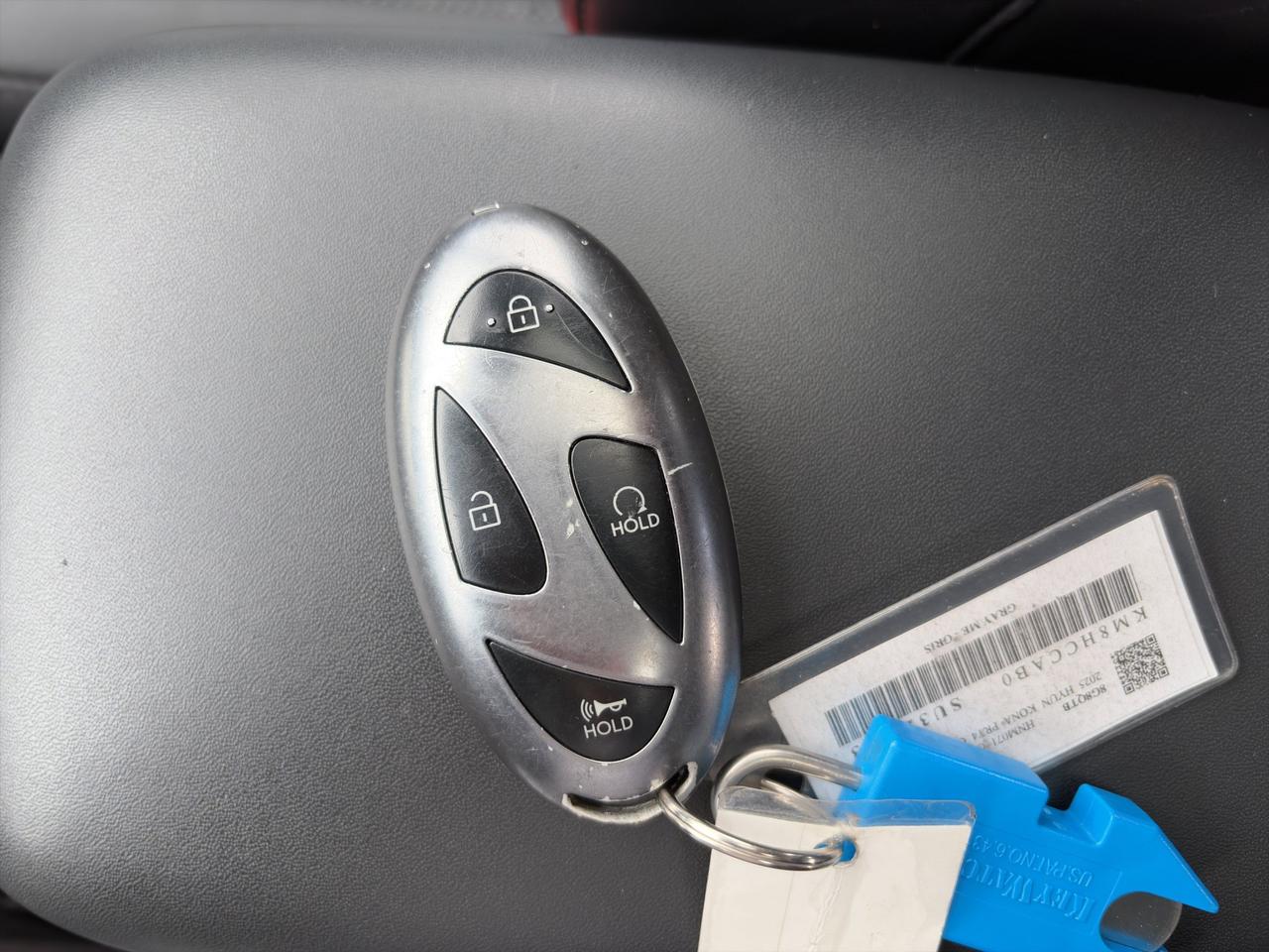 2025 Hyundai KONA Preferred |Sunroof | Lane Keeping Assist | Adaptive Cruise Control | Blind-Spot Monitoring | Photo