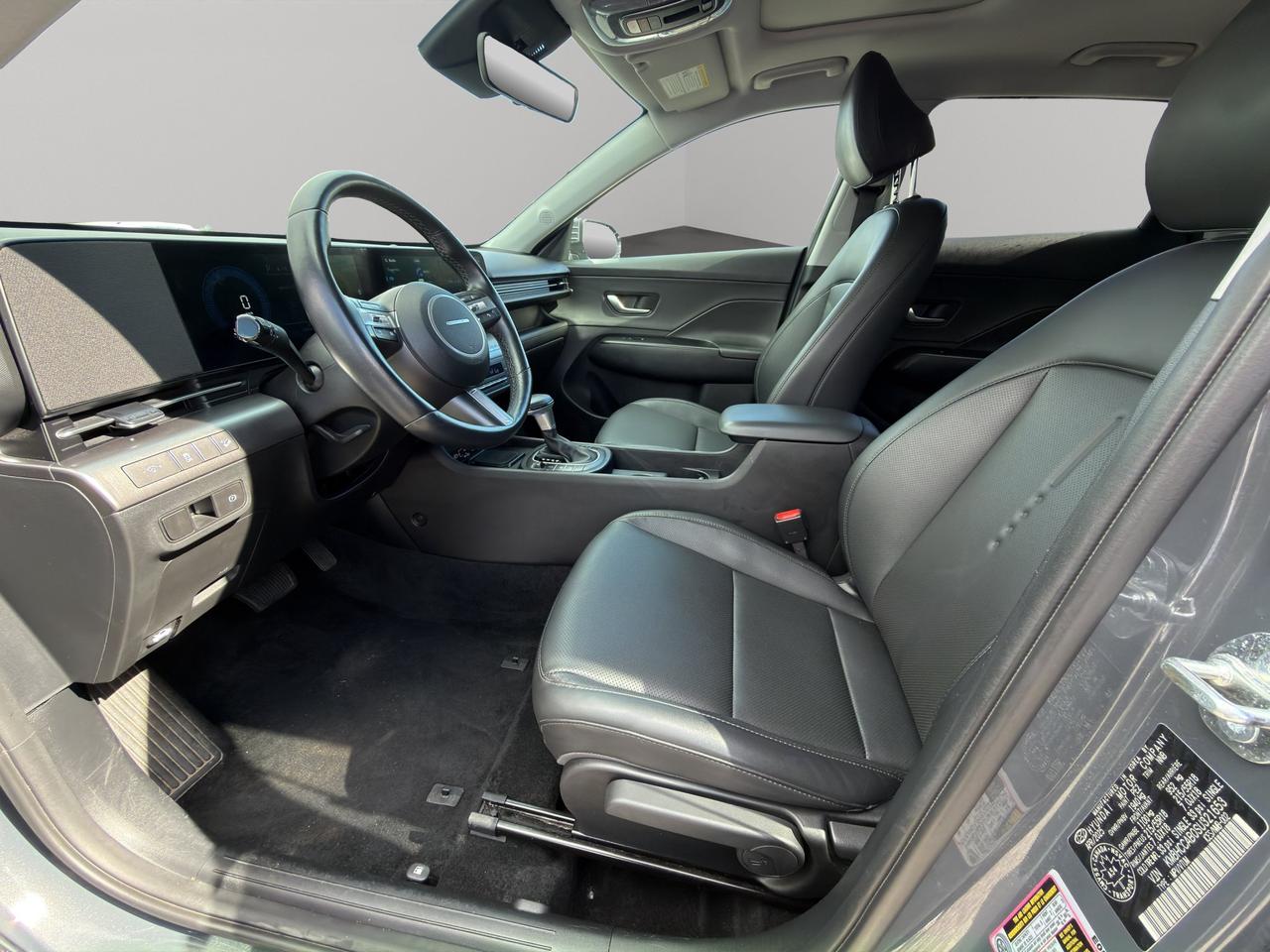 2025 Hyundai KONA Preferred |Sunroof | Lane Keeping Assist | Adaptive Cruise Control | Blind-Spot Monitoring | Photo
