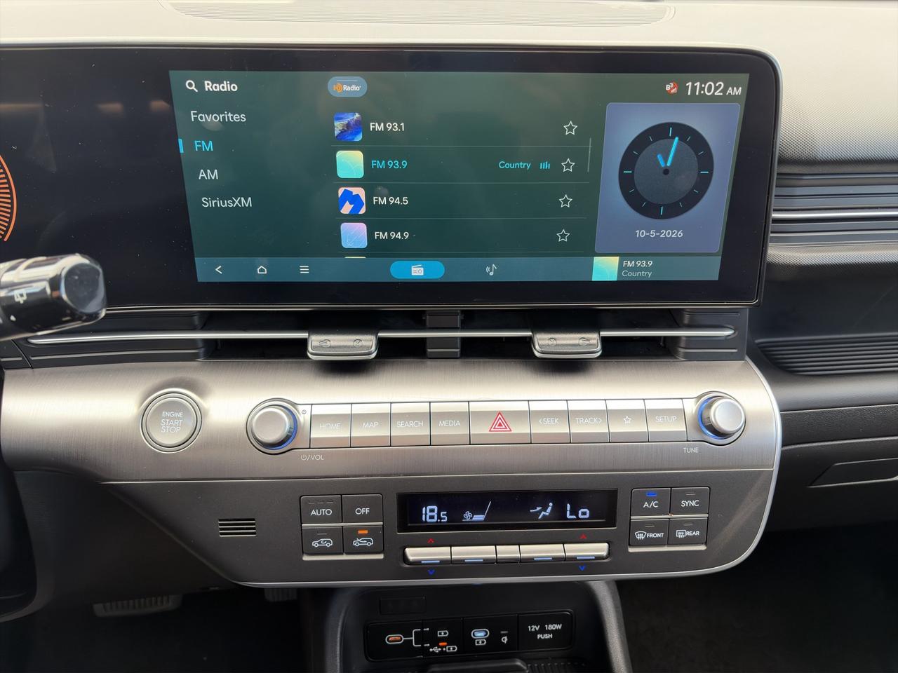 2025 Hyundai KONA Preferred |Sunroof | Lane Keeping Assist | Adaptive Cruise Control | Blind-Spot Monitoring | Photo