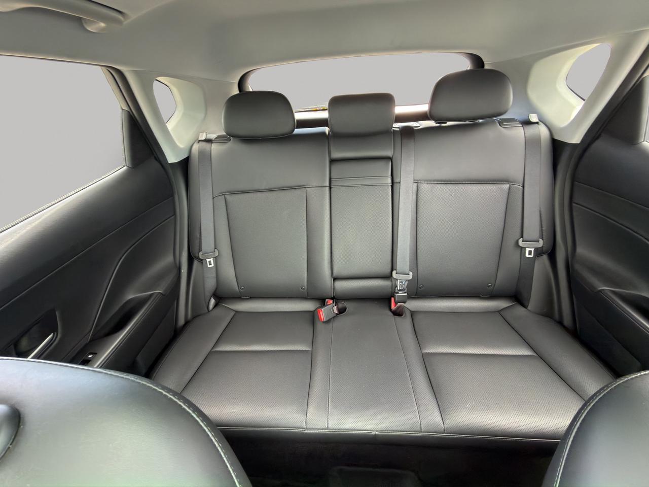 2025 Hyundai KONA Preferred |Sunroof | Lane Keeping Assist | Adaptive Cruise Control | Blind-Spot Monitoring | Photo