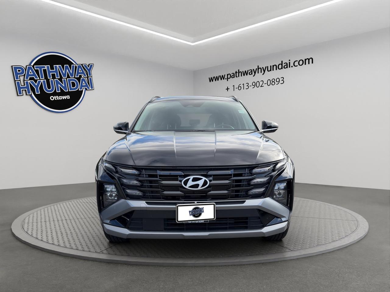 2025 Hyundai Tucson Preferred |  All-Wheel Drive (AWD) | Adaptive Cruise Control | Blind-Spot Collision Warning | Photo