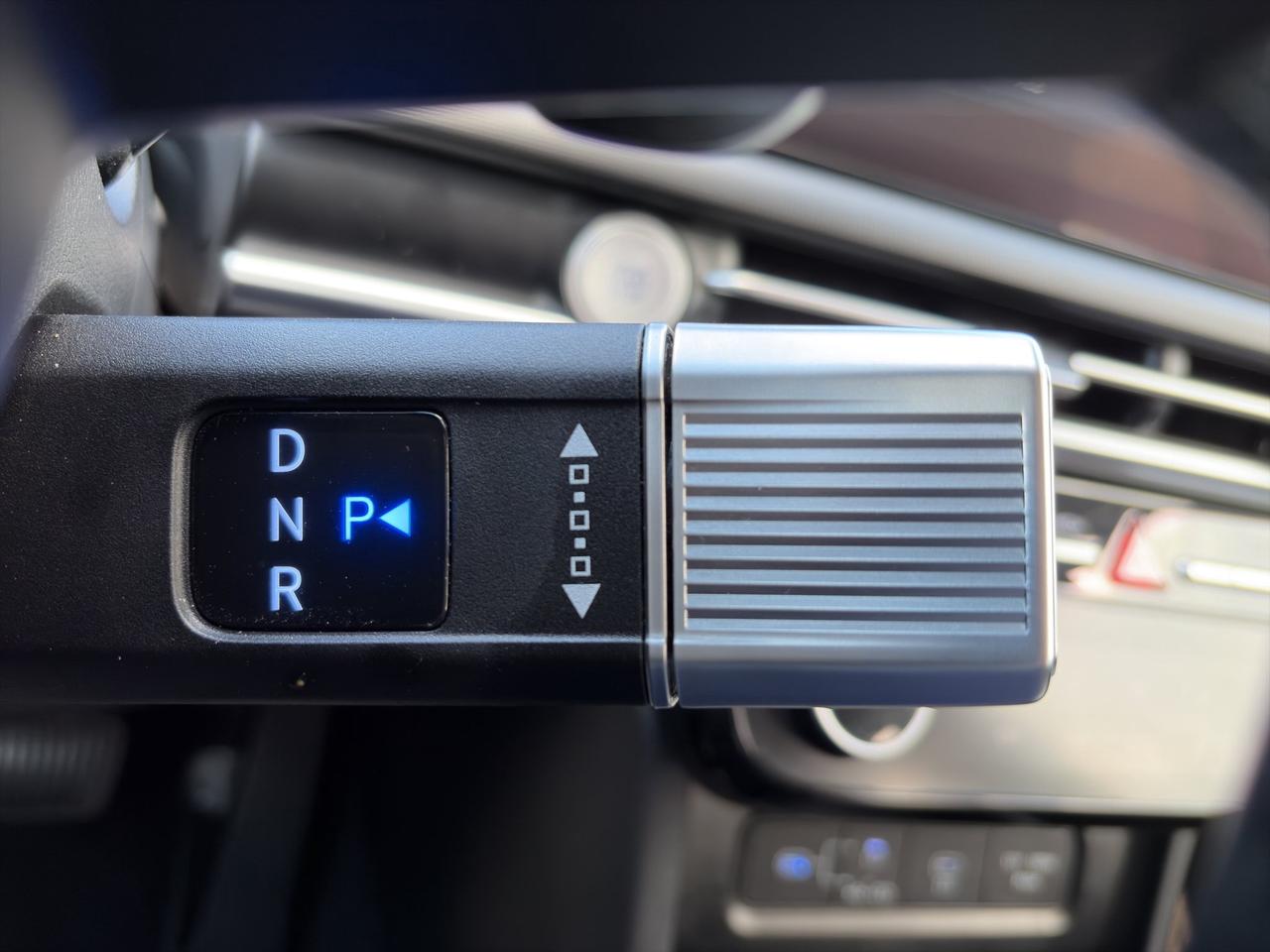 2025 Hyundai Tucson Preferred |  All-Wheel Drive (AWD) | Adaptive Cruise Control | Blind-Spot Collision Warning | Photo