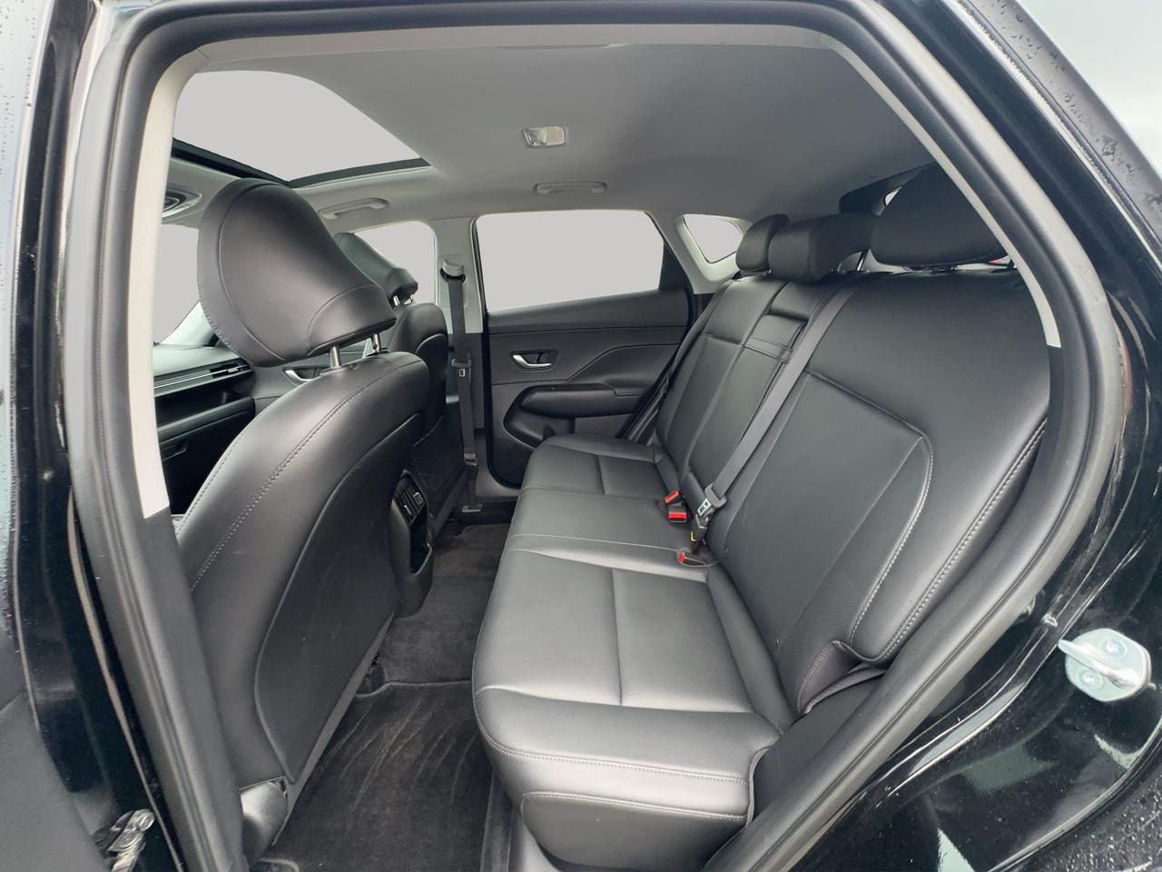 2025 Hyundai KONA Preferred | All Wheel Drive | Sunroof | Heated Seats & Wheel | Adaptive Cruise Control | Photo
