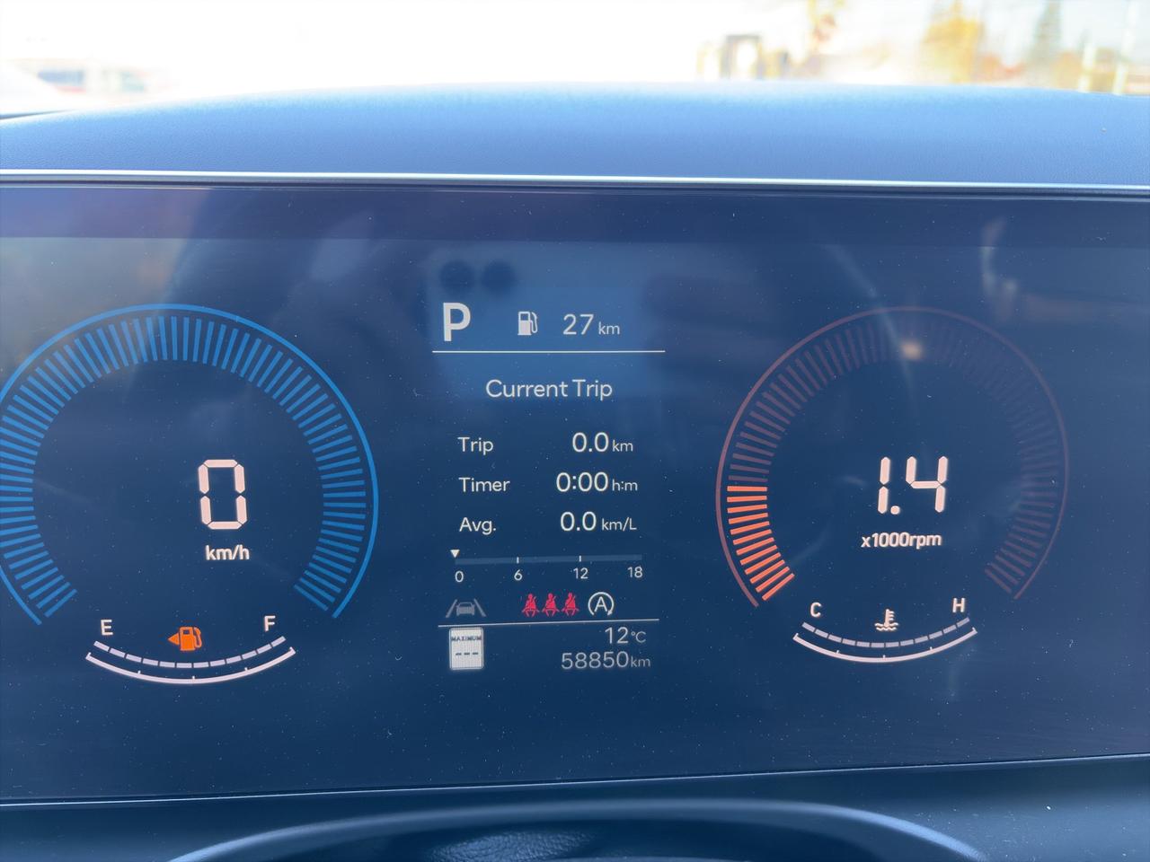 2025 Hyundai Tucson Preferred |  All-Wheel Drive (AWD) | Adaptive Cruise Control | Blind-Spot Collision Warning | Photo