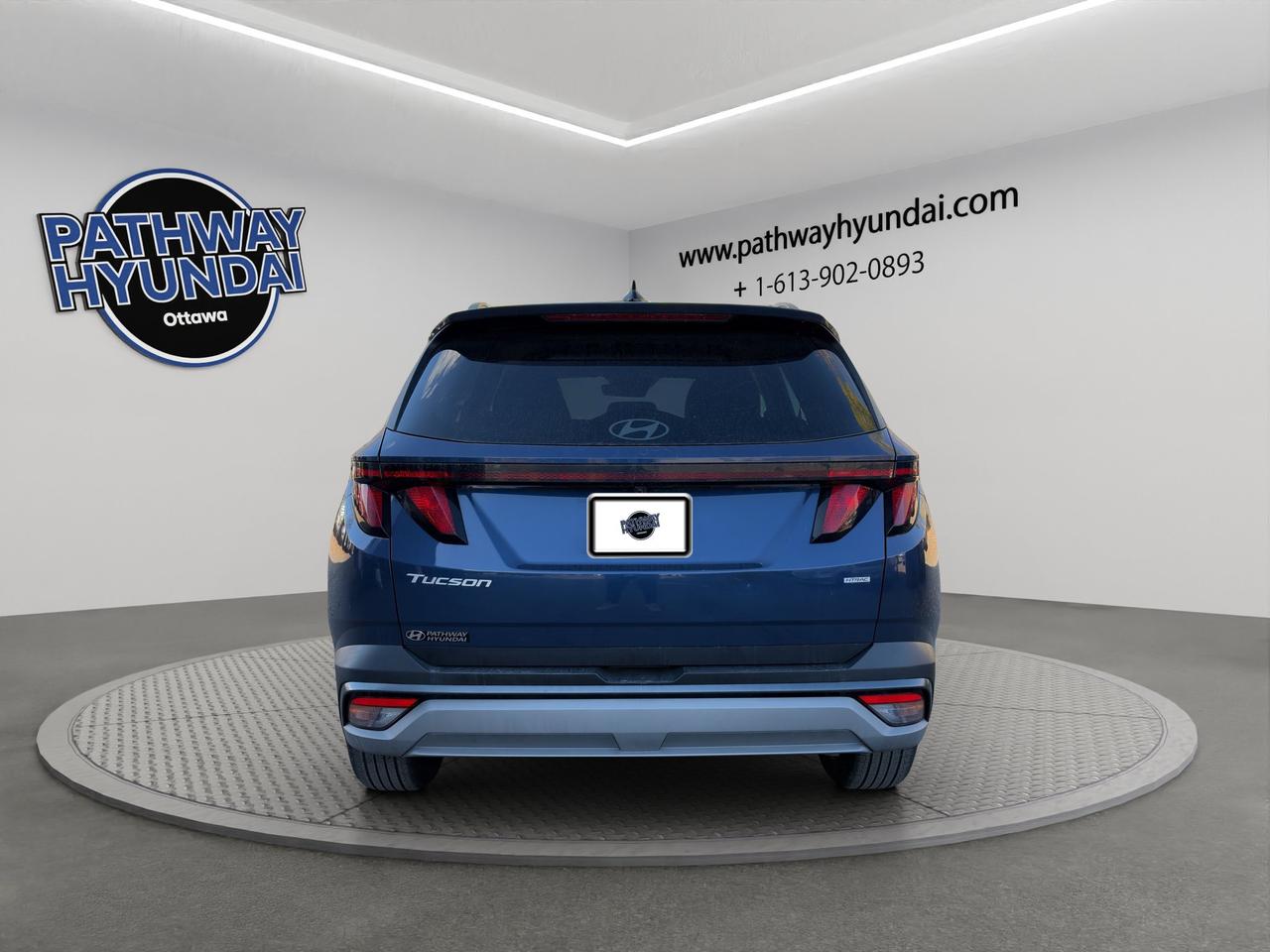 2025 Hyundai Tucson Preferred |  All-Wheel Drive (AWD) | Adaptive Cruise Control | Blind-Spot Collision Warning | Photo