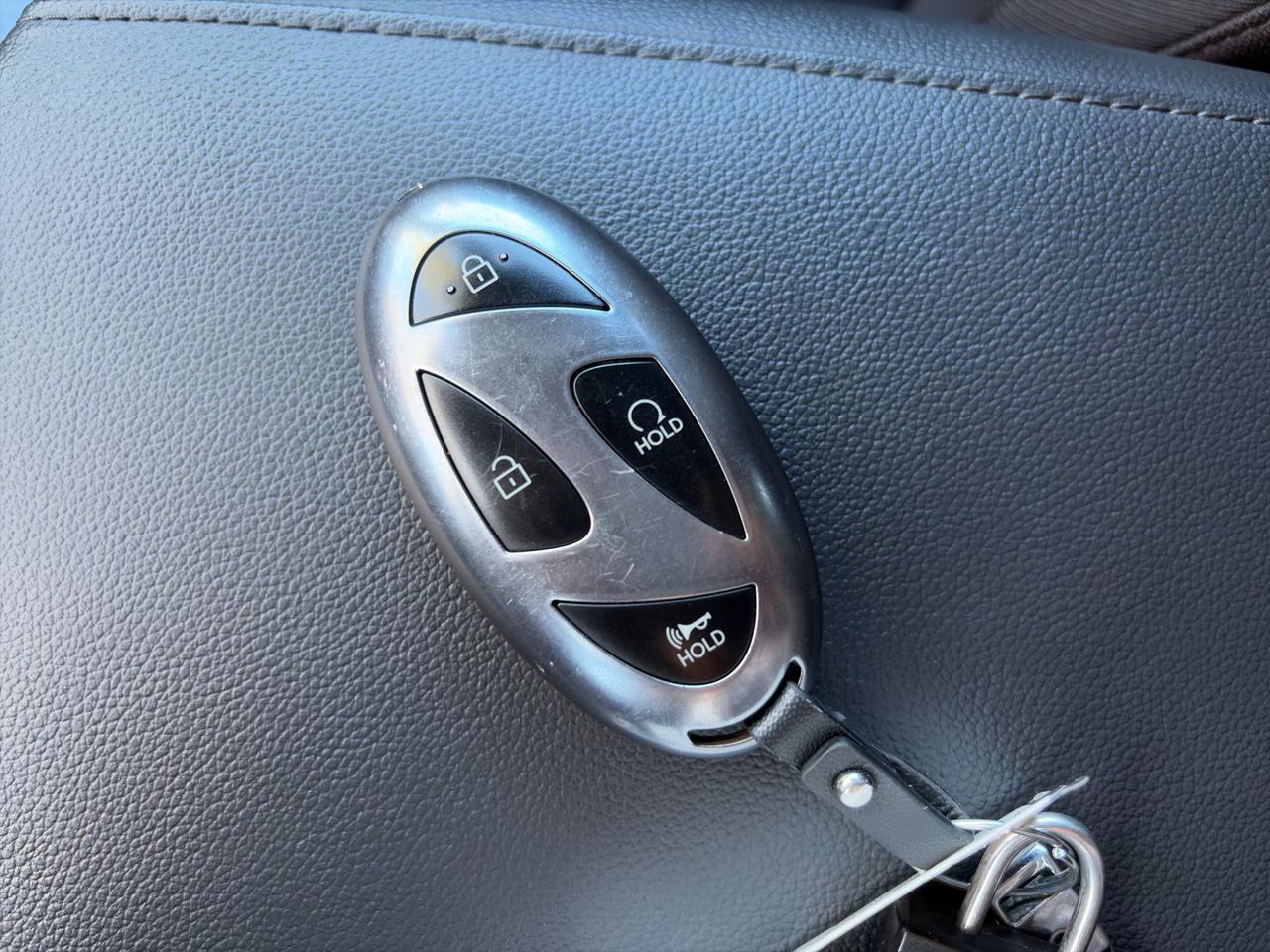 2025 Hyundai Tucson Preferred |  All-Wheel Drive (AWD) | Adaptive Cruise Control | Blind-Spot Collision Warning | Photo