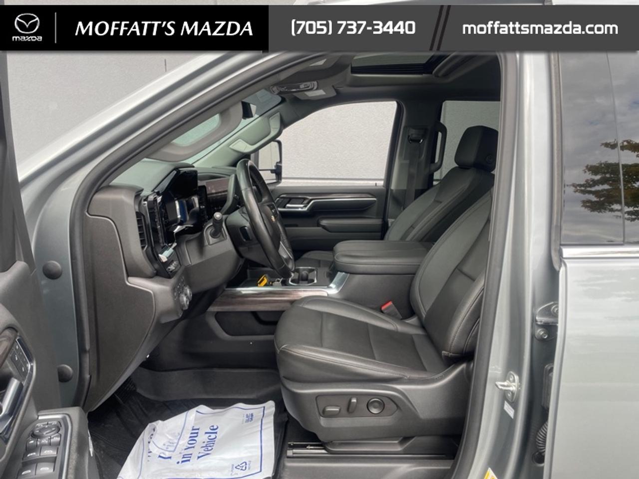 2024 Chevrolet Silverado 3500HD LTZ Photo
