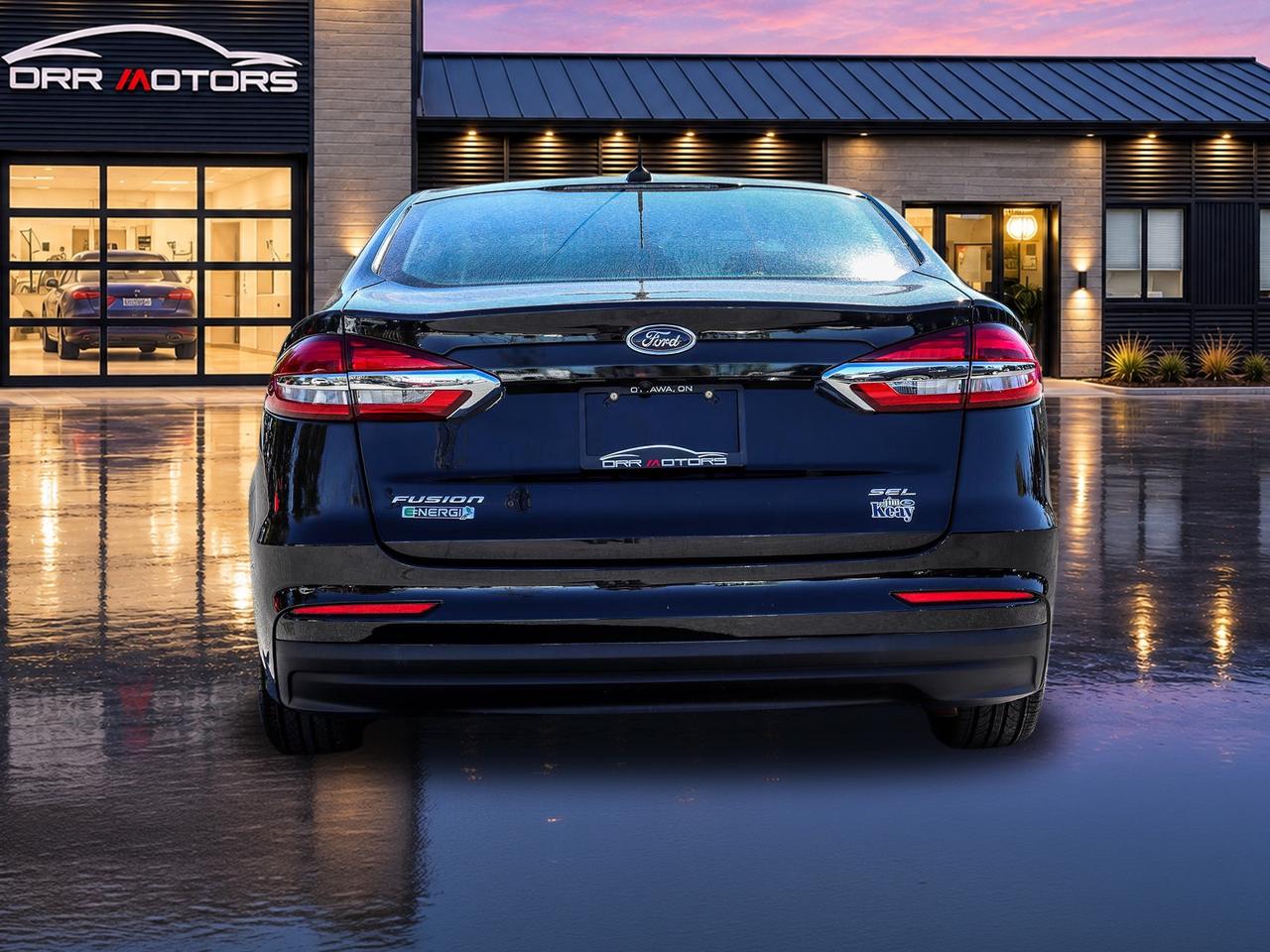 2019 Ford Fusion Energi SEL Photo