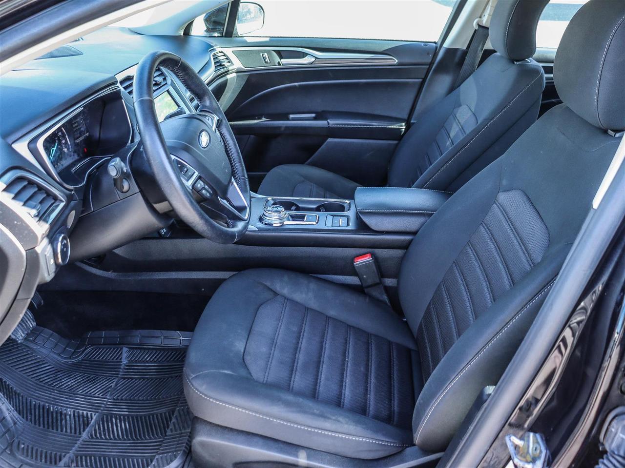 2019 Ford Fusion Energi SEL Photo