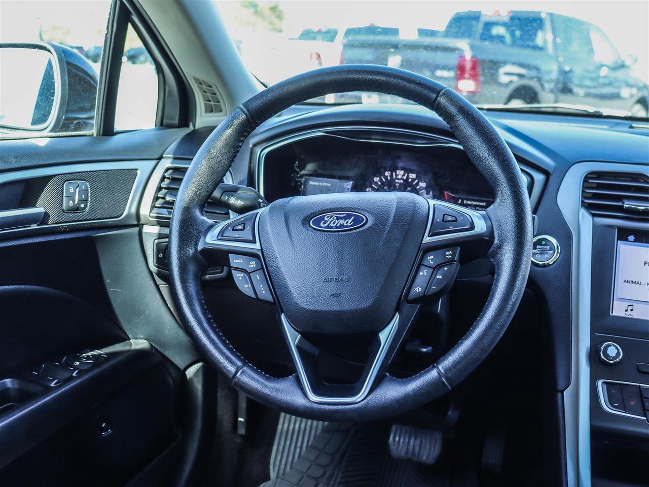 2019 Ford Fusion Energi SEL Photo