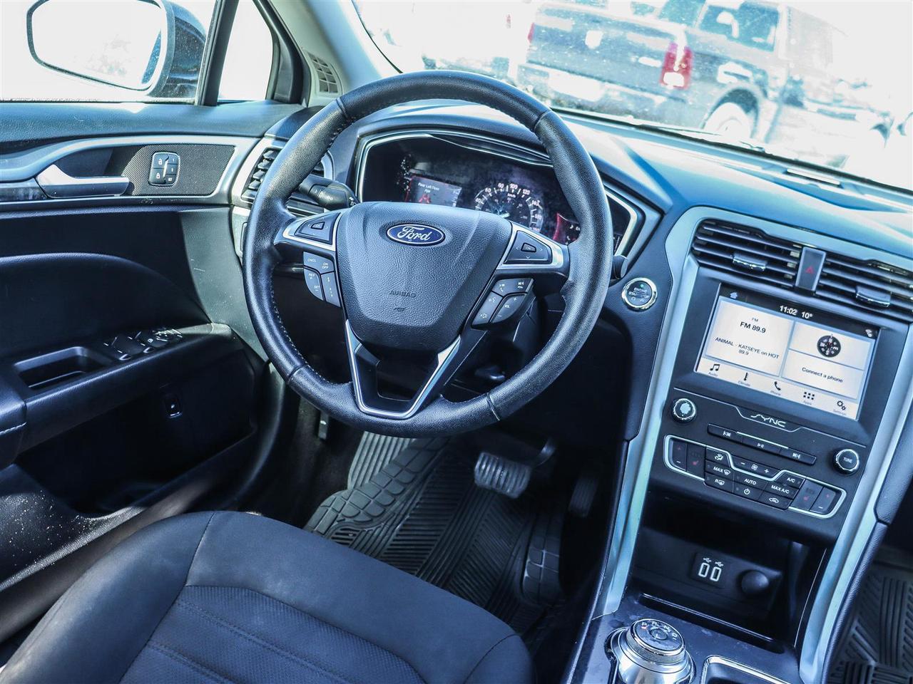 2019 Ford Fusion Energi SEL Photo