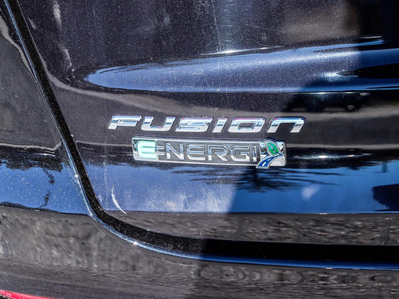 2019 Ford Fusion Energi SEL Photo