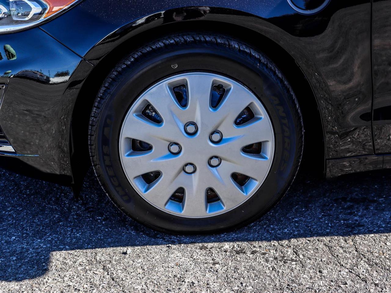 2019 Ford Fusion Energi SEL Photo