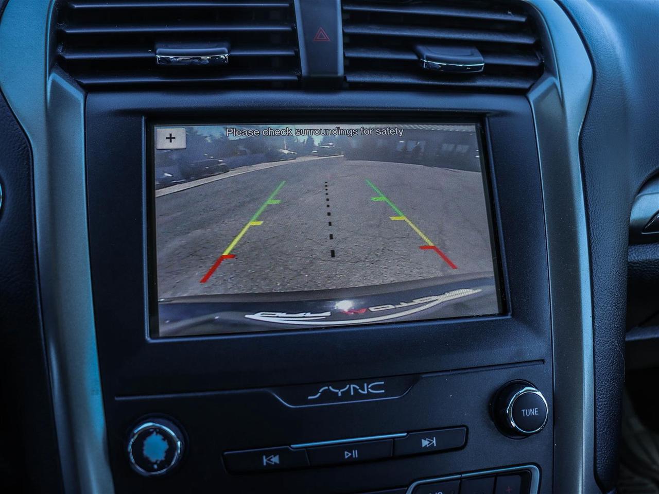 2019 Ford Fusion Energi SEL Photo
