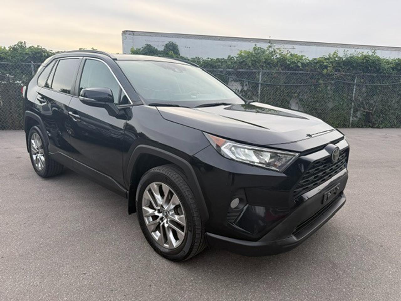2019 Toyota RAV4 AWD XLE - Photo #1