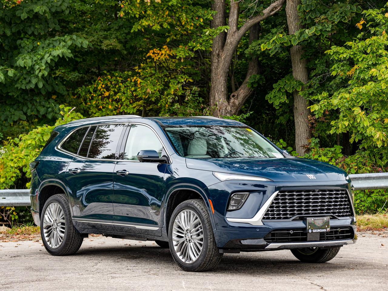 2027 Buick Enclave Avenir Photo2