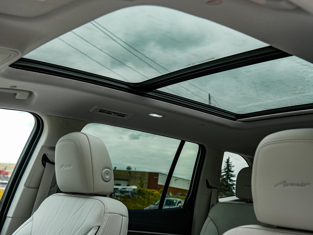 2027 Buick Enclave Avenir Photo