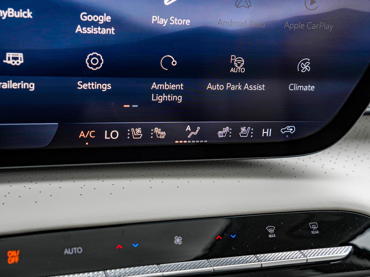 2027 Buick Enclave Avenir Photo