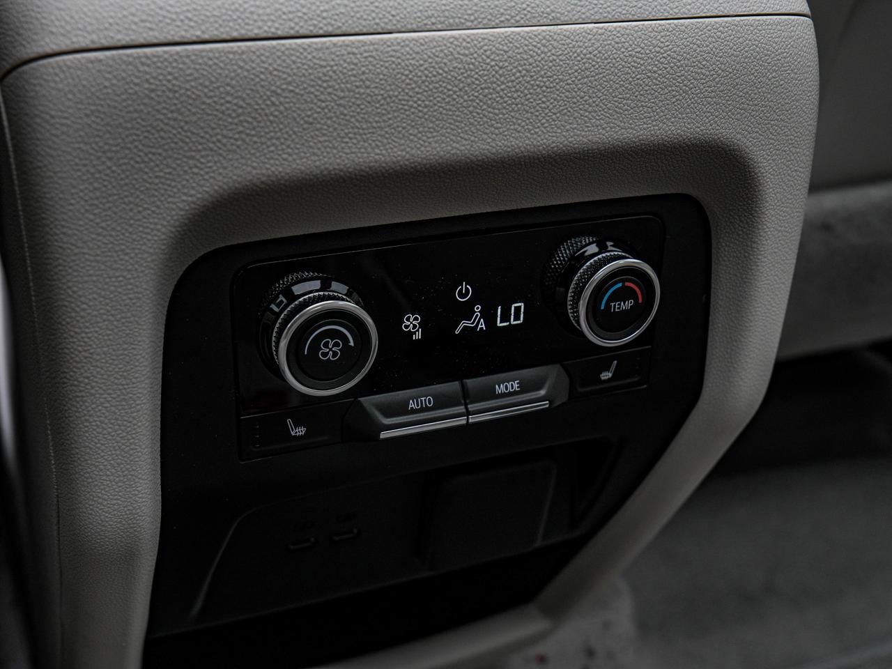 2027 Buick Enclave Avenir Photo