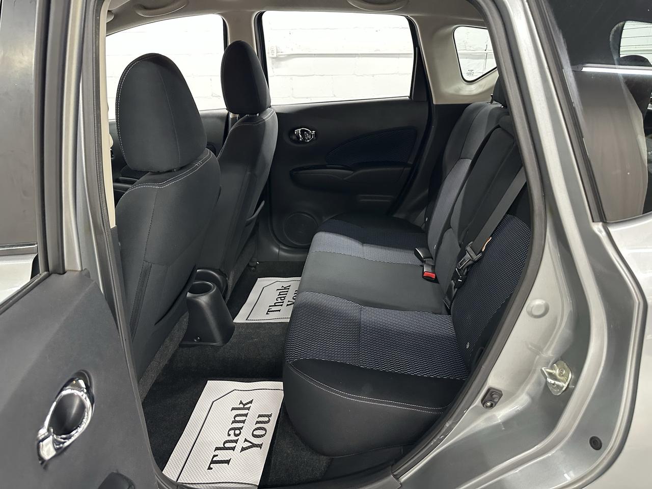 2014 Nissan Versa Note 5dr HB Auto 1.6 SV Photo9