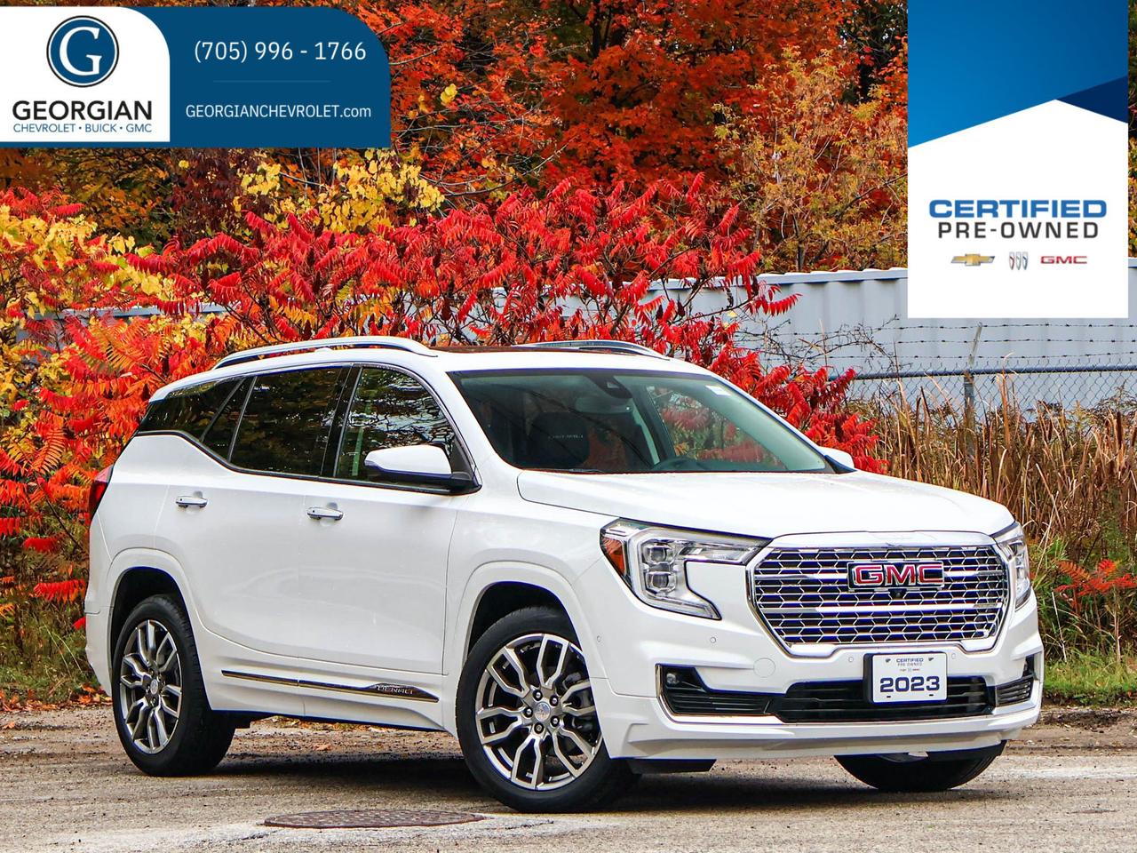 2023 GMC Terrain Denali Photo0