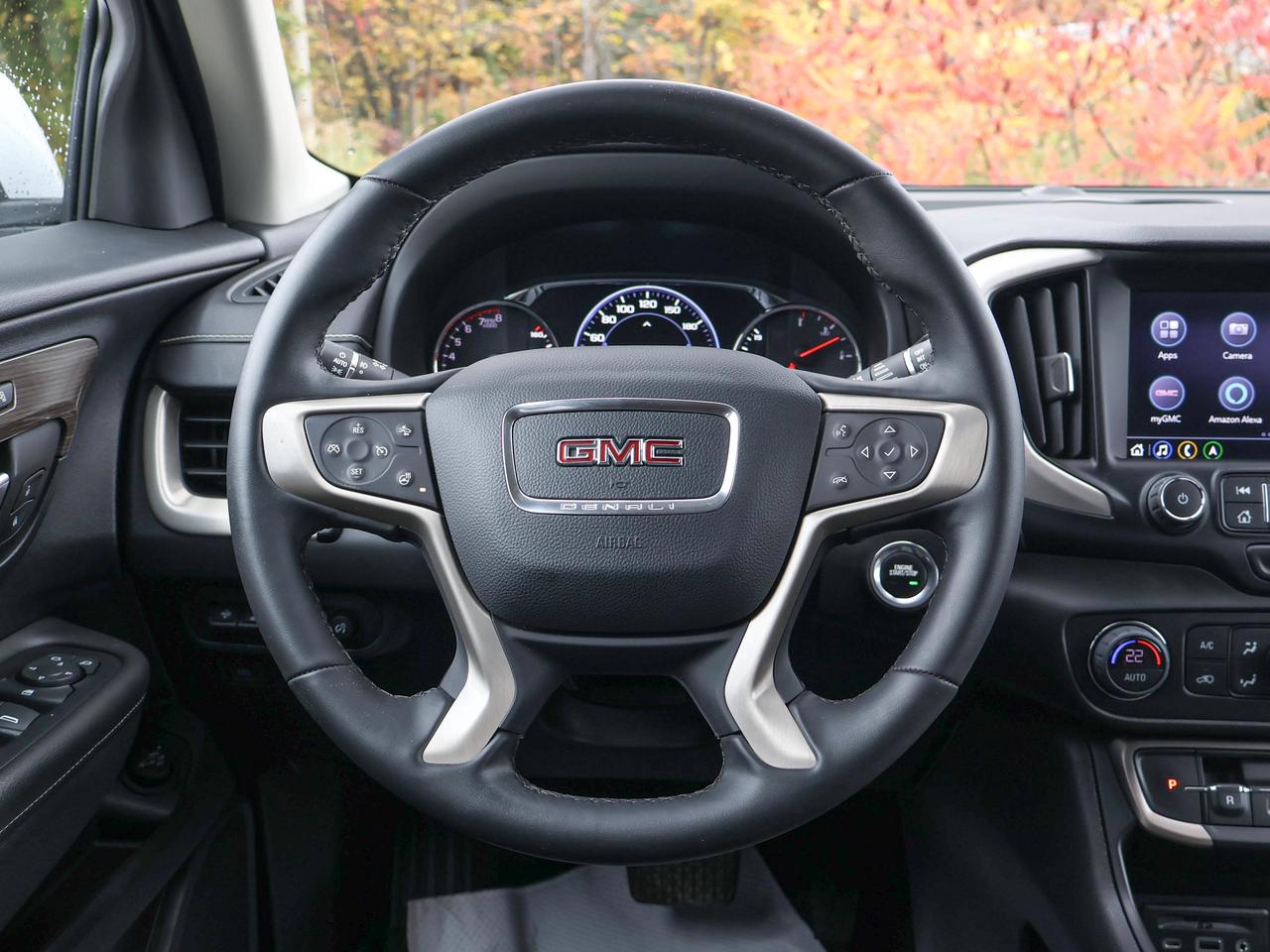 2023 GMC Terrain Denali Photo