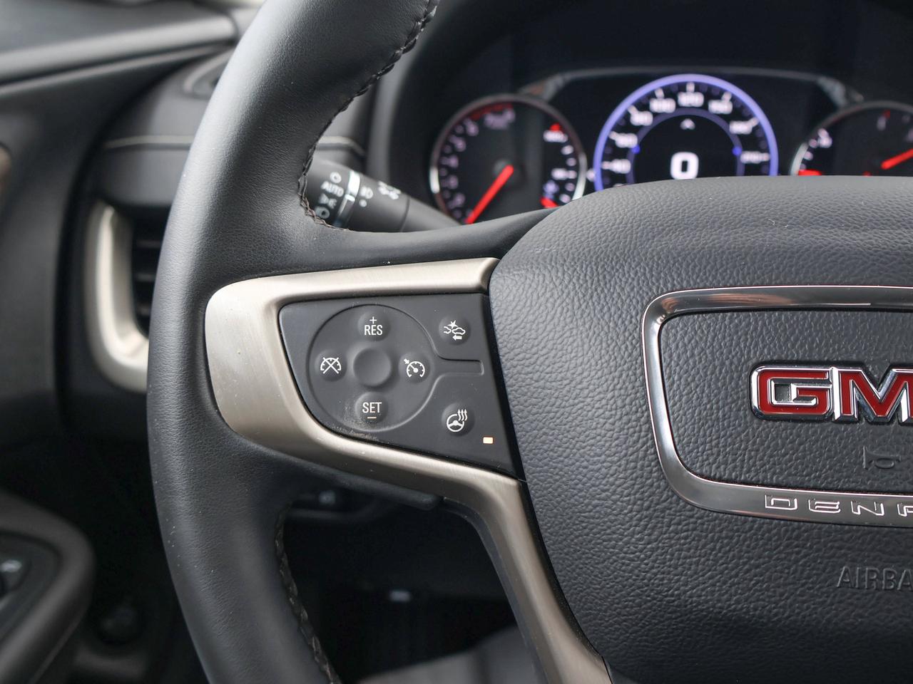 2023 GMC Terrain Denali Photo