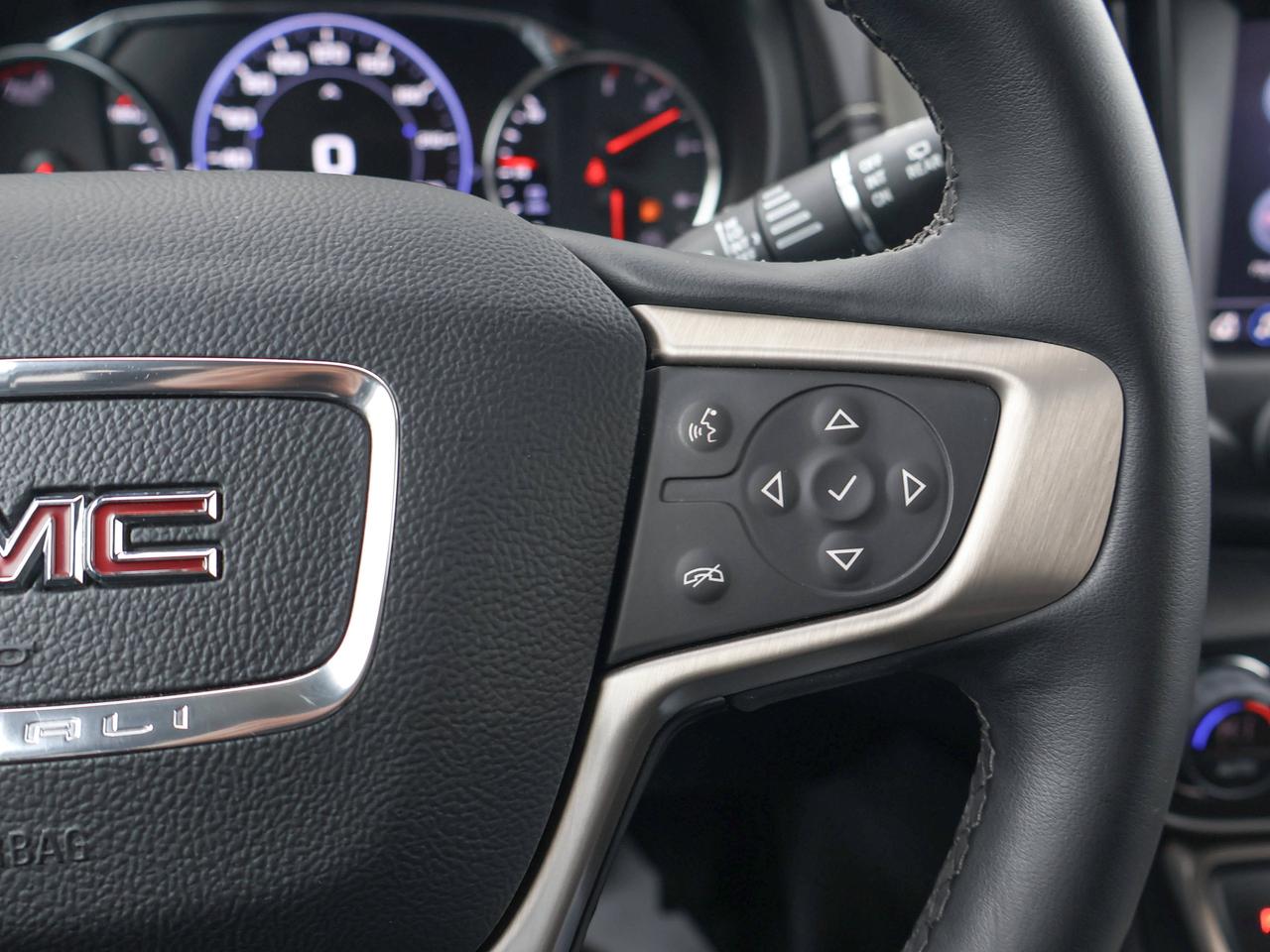 2023 GMC Terrain Denali Photo