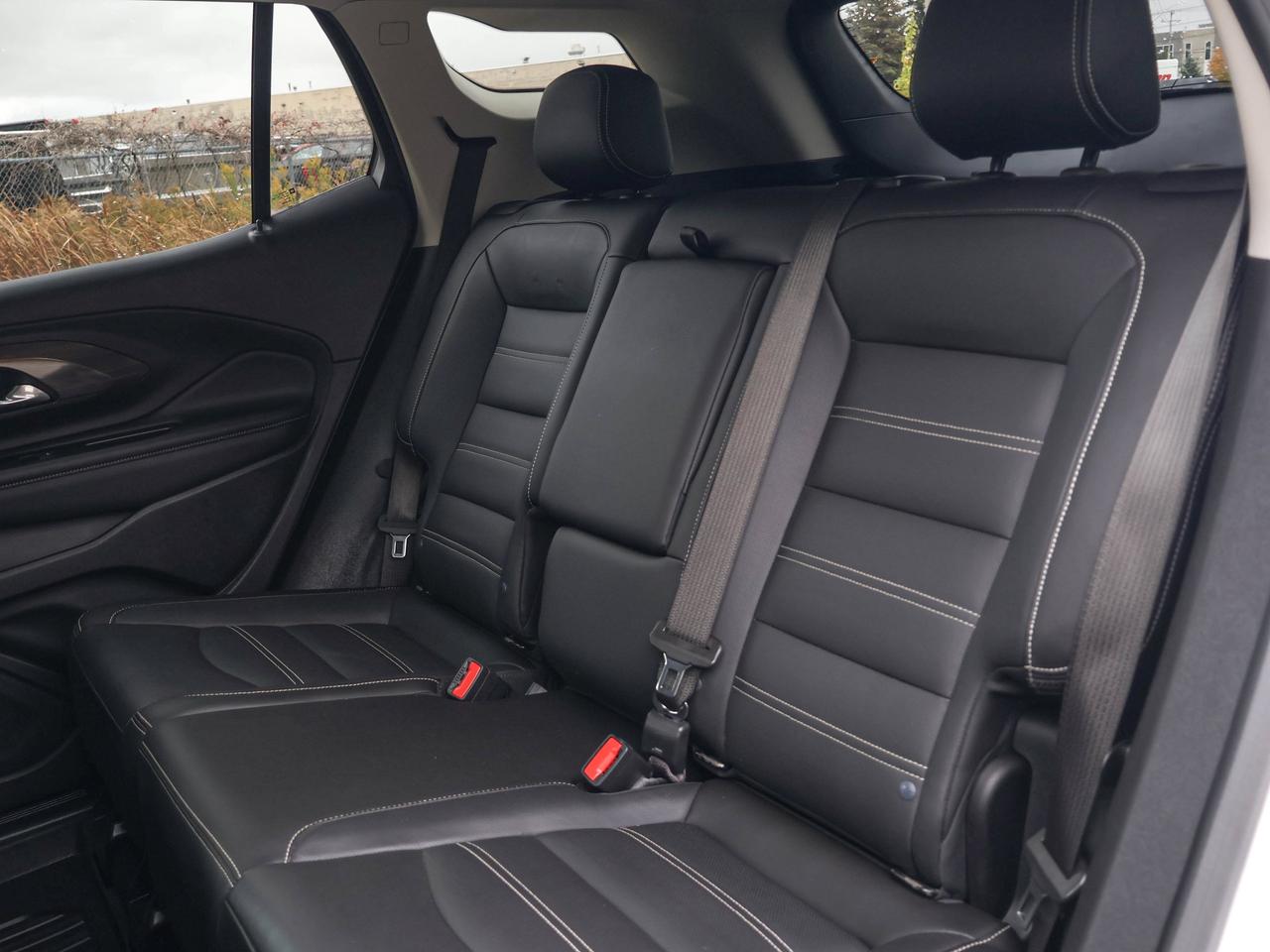 2023 GMC Terrain Denali Photo
