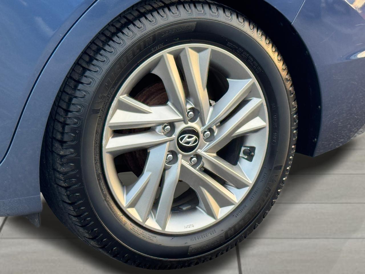 2019 Hyundai Elantra Preferred w/Sun & Safety Package Photo