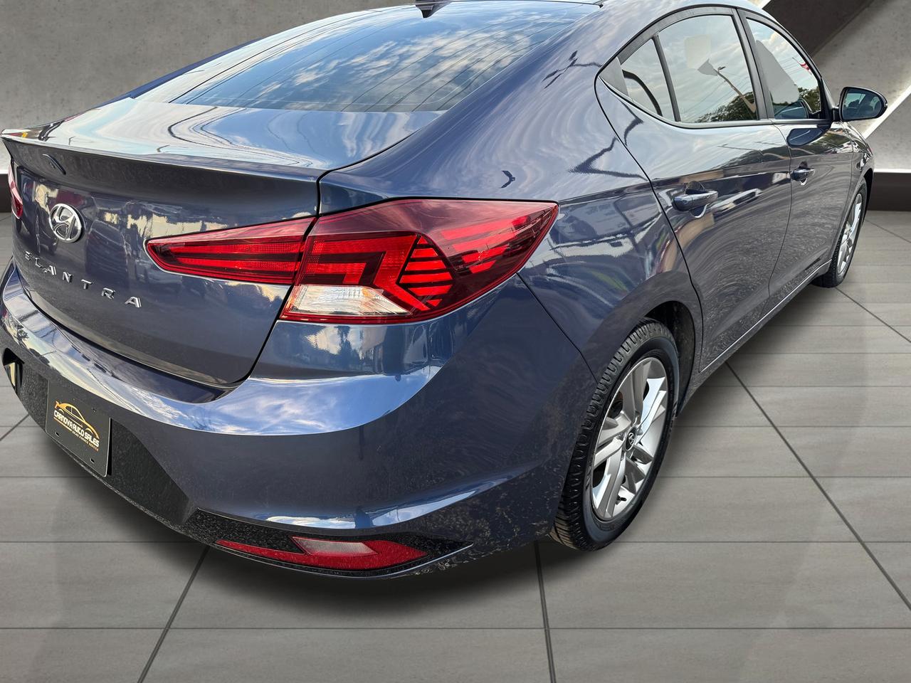 2019 Hyundai Elantra Preferred w/Sun & Safety Package Photo