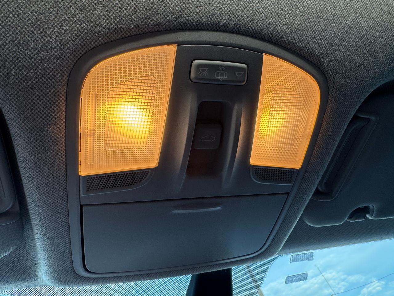 2019 Hyundai Elantra Preferred w/Sun & Safety Package Photo