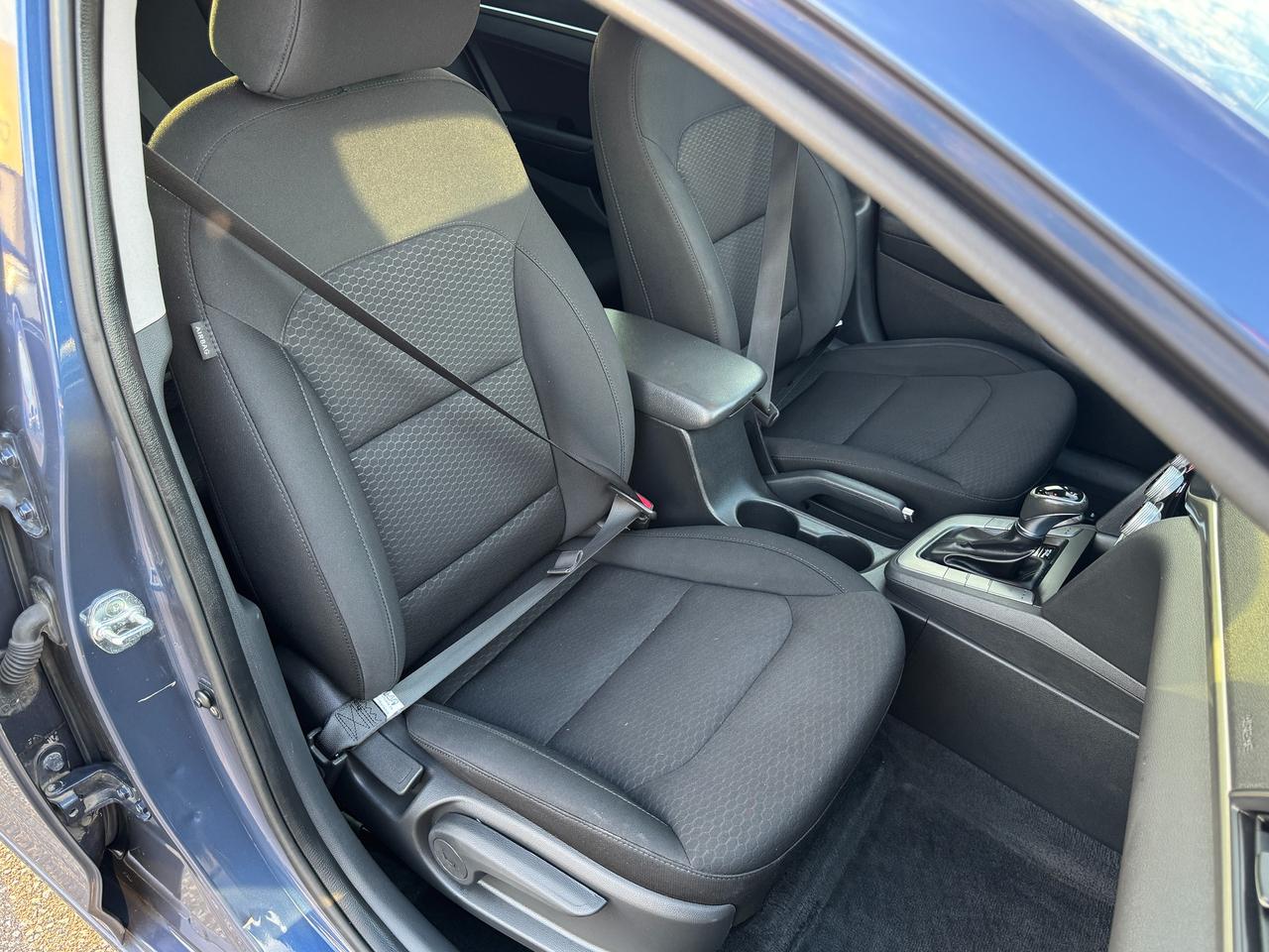 2019 Hyundai Elantra Preferred w/Sun & Safety Package Photo