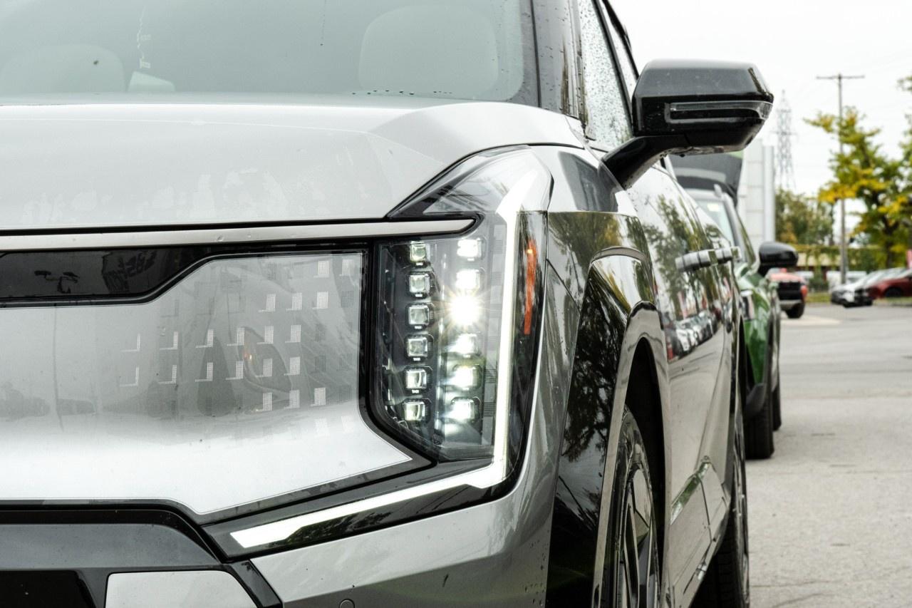 2024 Kia EV9 Land w/GT-Line Package AWD Photo