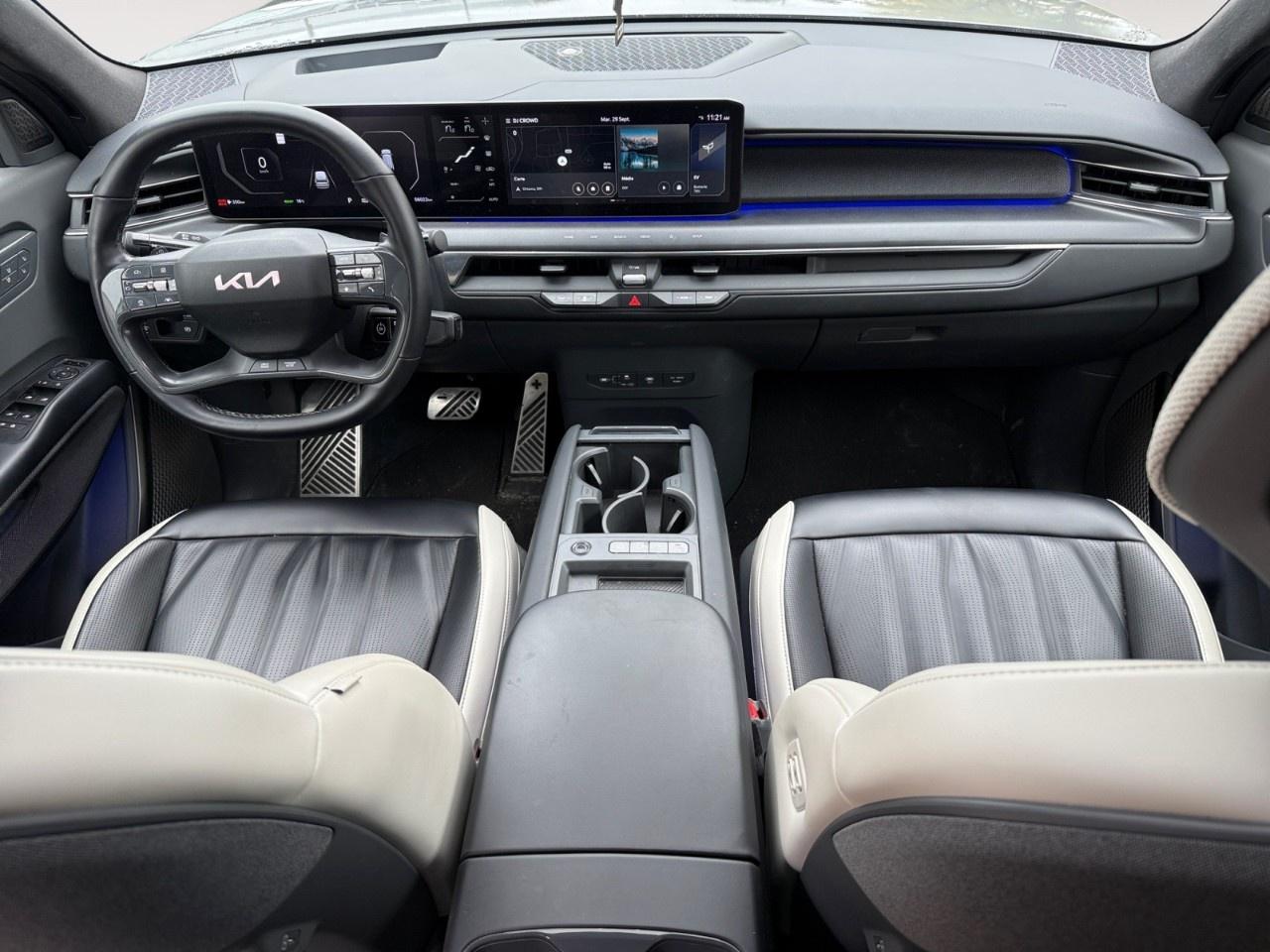 2024 Kia EV9 Land w/GT-Line Package AWD Photo