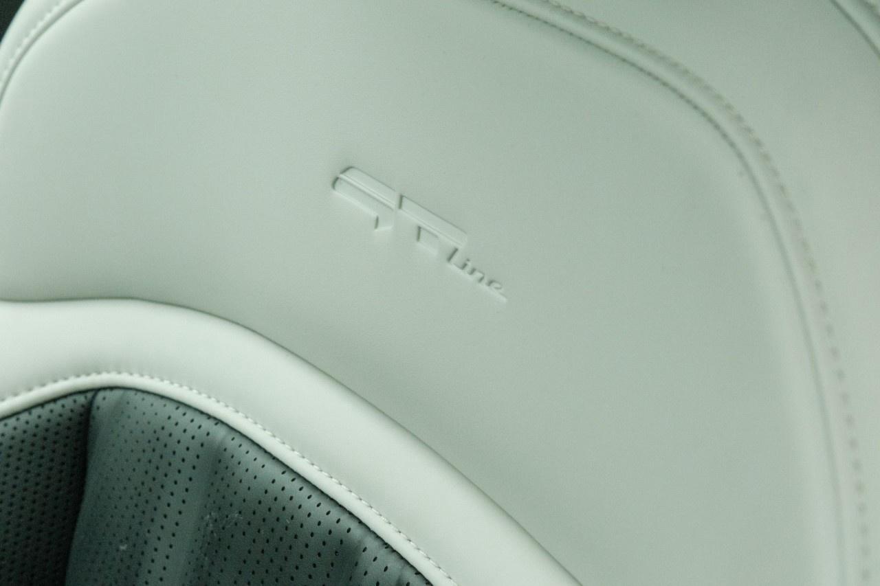 2024 Kia EV9 Land w/GT-Line Package AWD Photo
