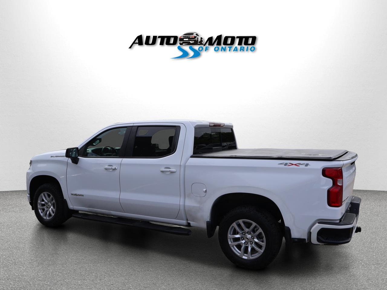 2019 Chevrolet Silverado 1500 V8 RST CREW CAB 4WD *ACCIDENT FREE*SERVICE RECORDS* CAMERA BLUETOOTH HEATED SEATS CRUISE ALLOYS Photo