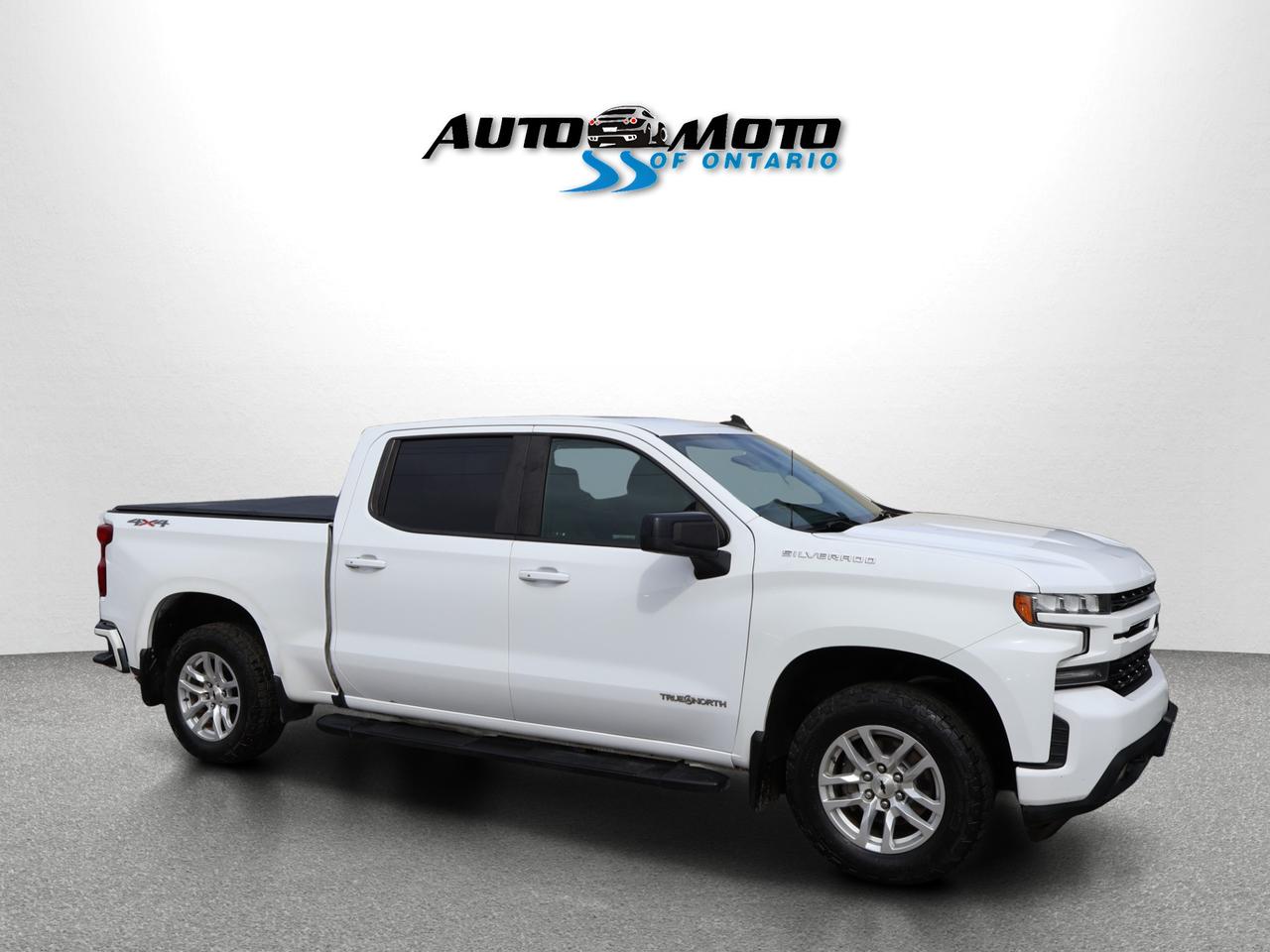 2019 Chevrolet Silverado 1500 V8 RST CREW CAB 4WD *ACCIDENT FREE*SERVICE RECORDS* CAMERA BLUETOOTH HEATED SEATS CRUISE ALLOYS Photo
