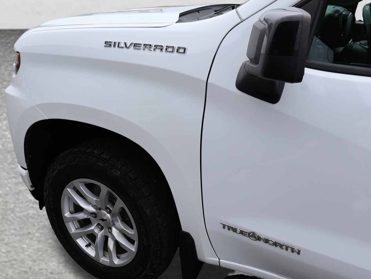 2019 Chevrolet Silverado 1500 V8 RST CREW CAB 4WD *ACCIDENT FREE*SERVICE RECORDS* CAMERA BLUETOOTH HEATED SEATS CRUISE ALLOYS Photo