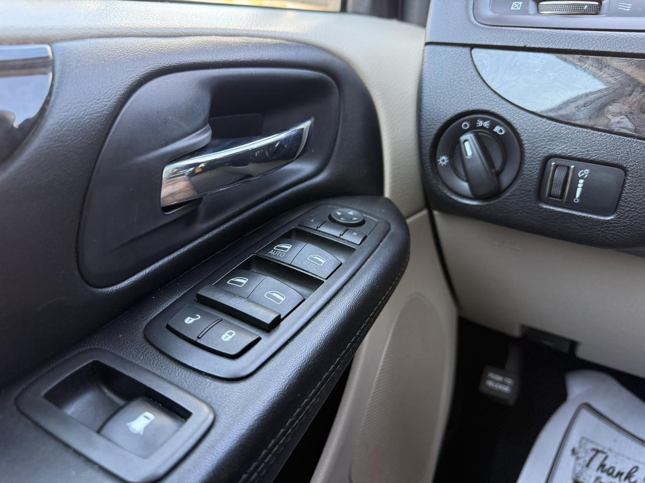 2017 Dodge Grand Caravan 4dr Wgn SXT Photo