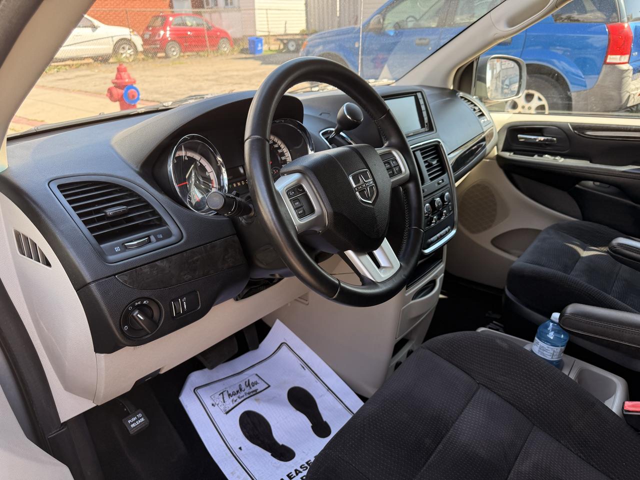 2017 Dodge Grand Caravan 4dr Wgn SXT Photo