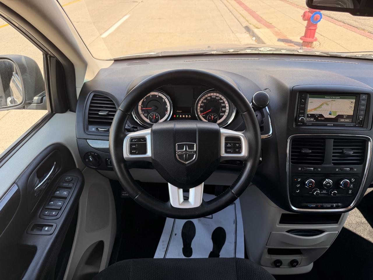 2017 Dodge Grand Caravan 4dr Wgn SXT Photo