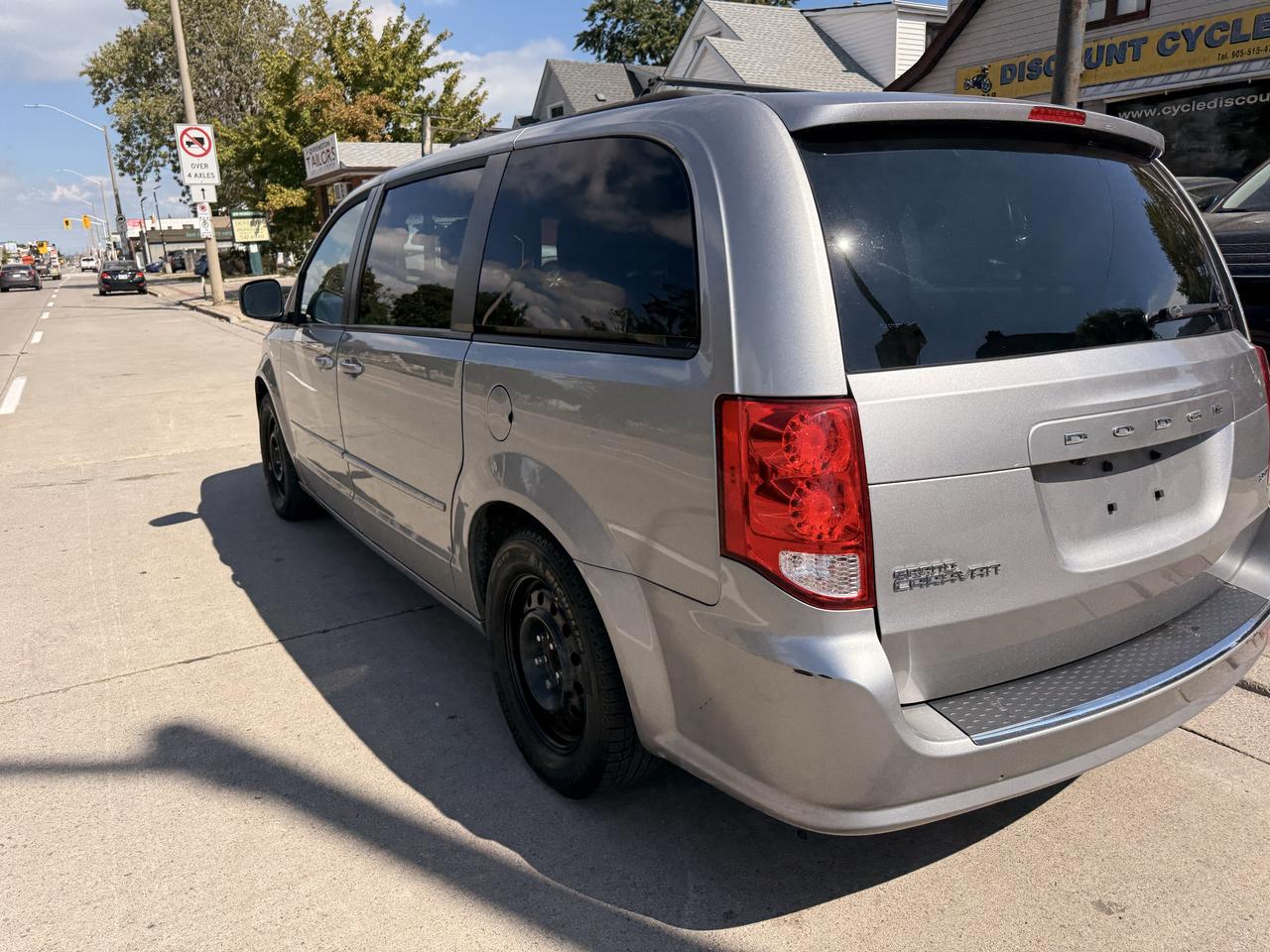 2017 Dodge Grand Caravan 4dr Wgn SXT Photo