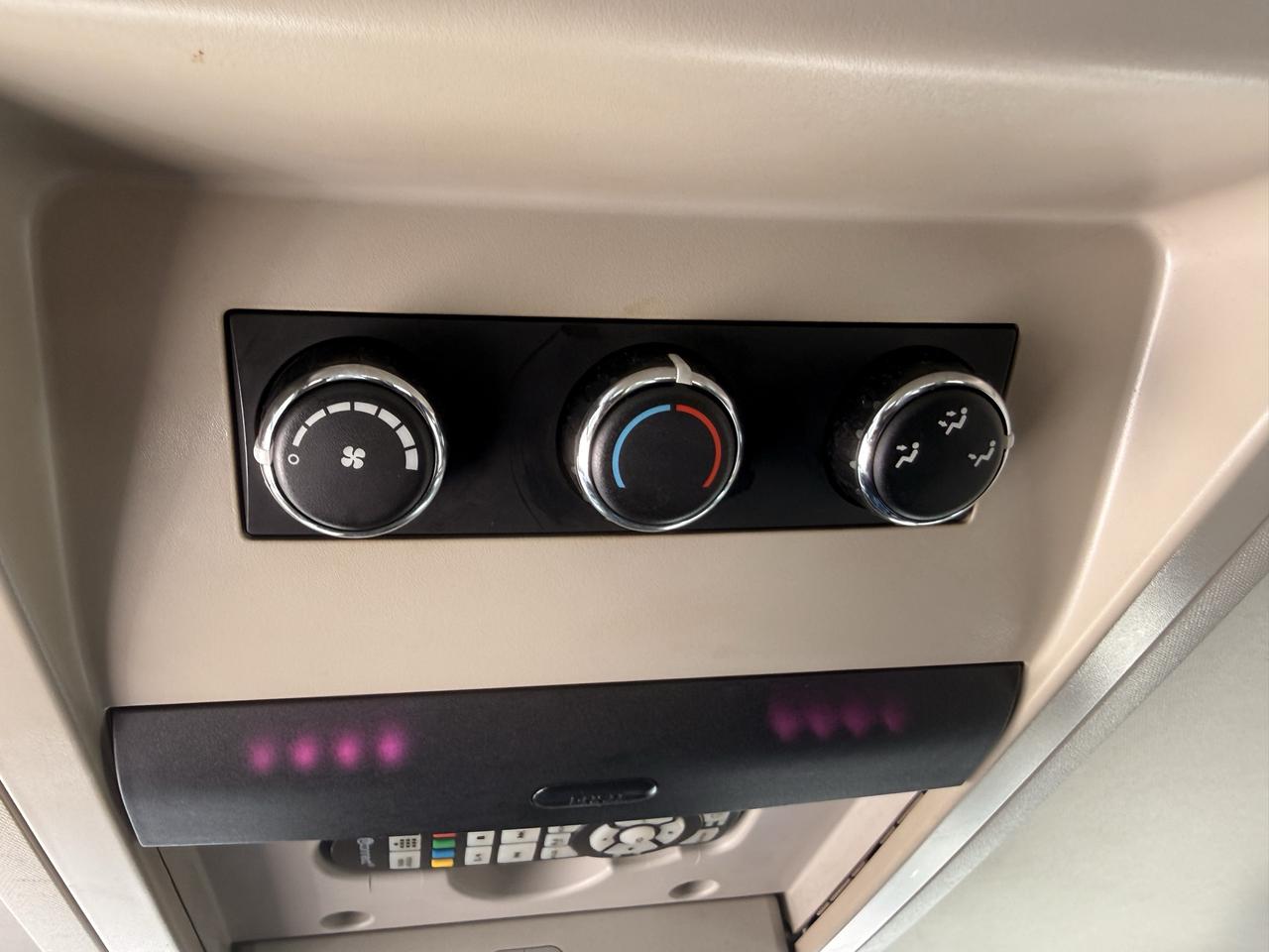 2017 Dodge Grand Caravan 4dr Wgn SXT Photo