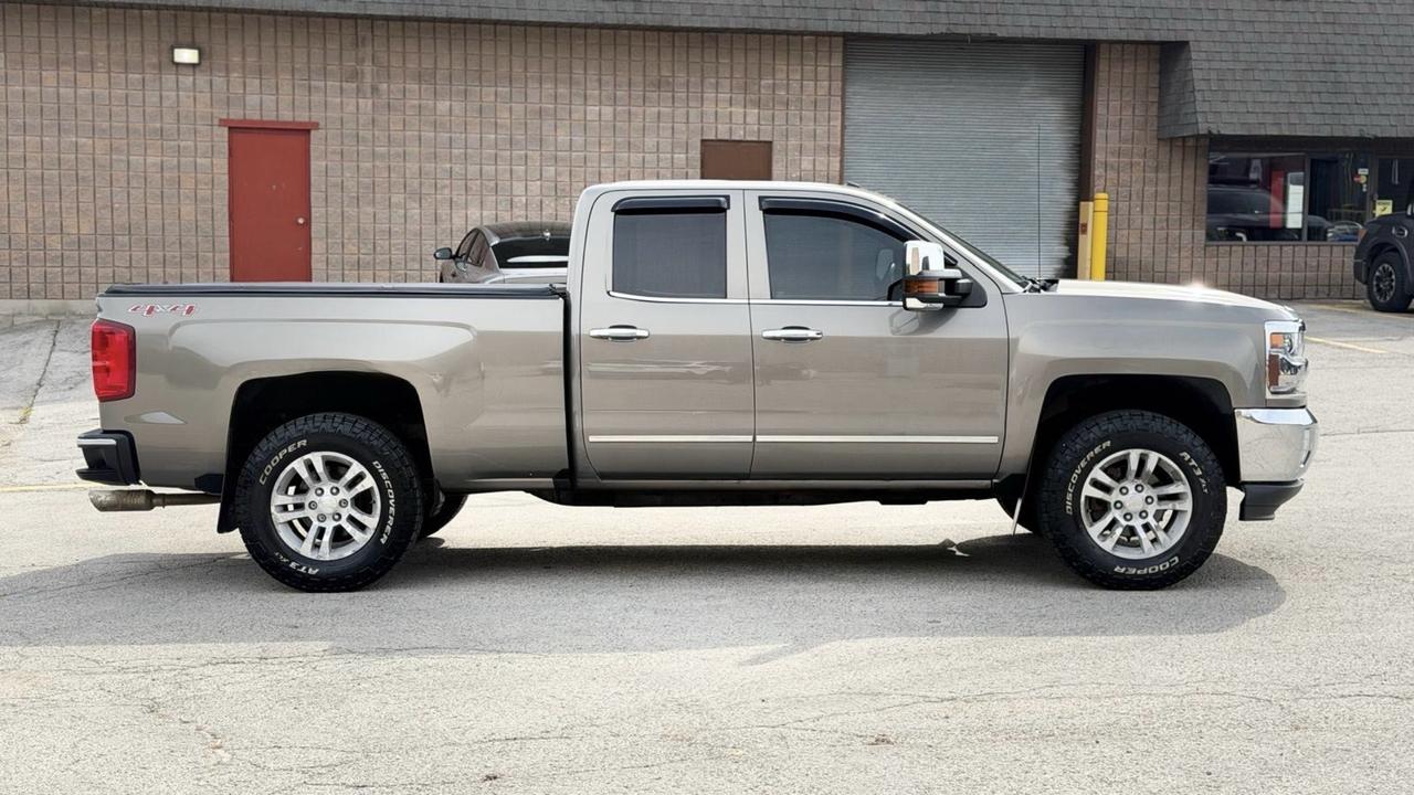 2017 Chevrolet Silverado 1500 4WD Double Cab 143.5" LTZ w/1LZ Photo3