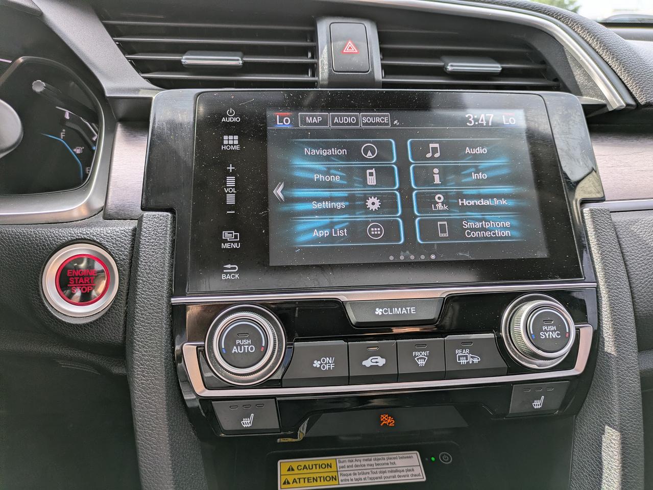 2017 Honda Civic 4dr CVT Touring Photo
