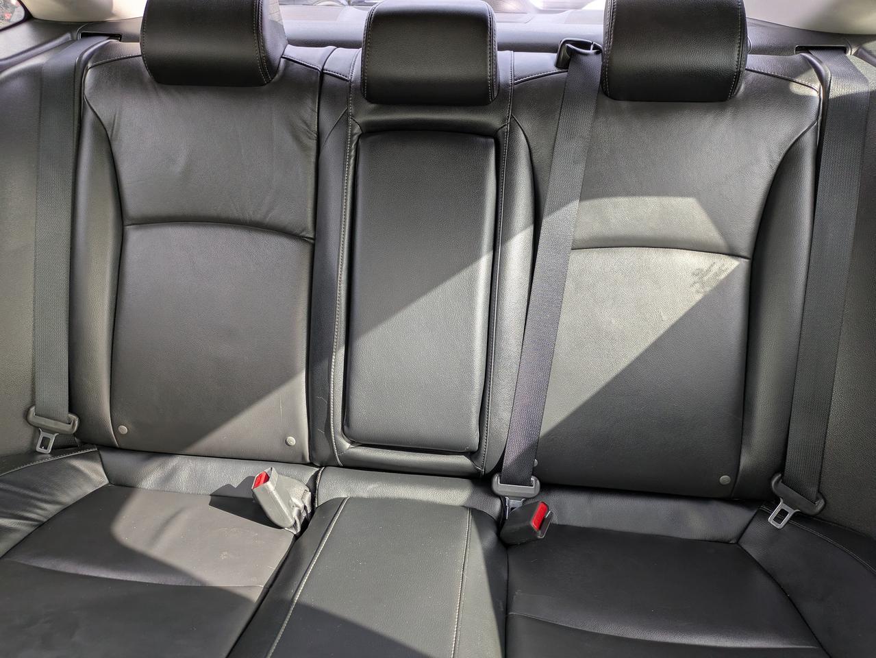 2017 Honda Civic 4dr CVT Touring Photo