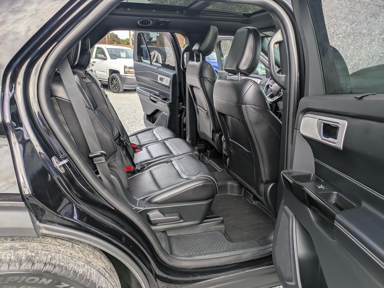 2021 Ford Explorer ST 4WD Photo