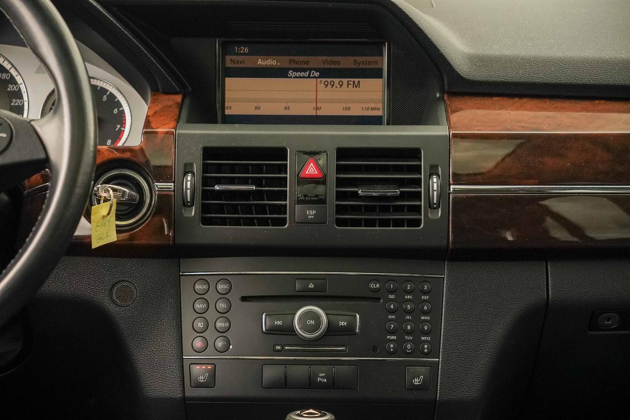 2010 Mercedes-Benz GLK-Class 350 4MATIC Photo